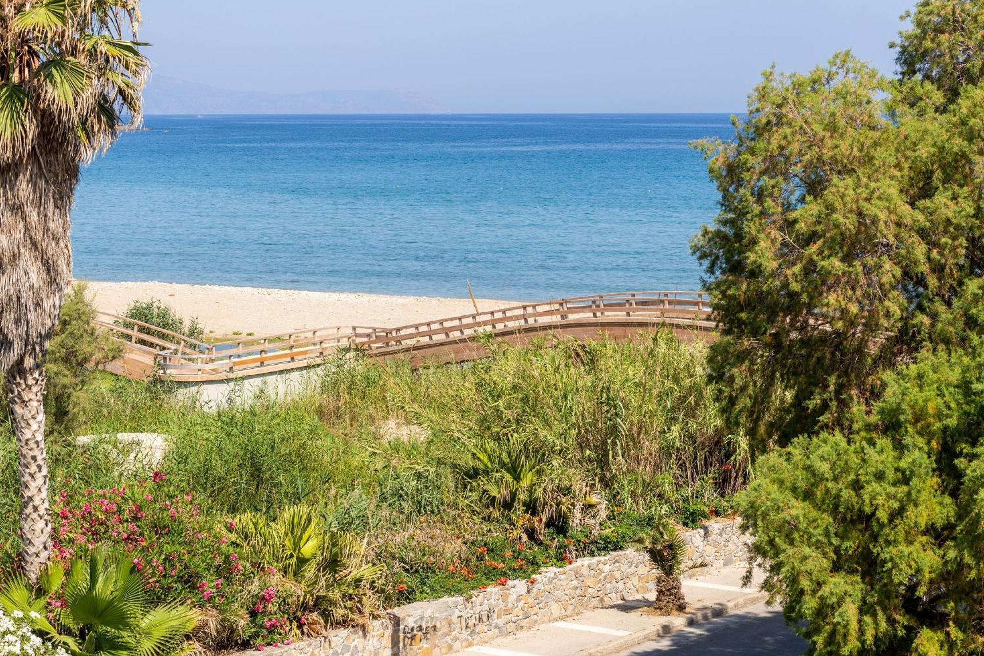Sun Beach Apartments In Chania 09 11 ภายนอก รูปภาพ